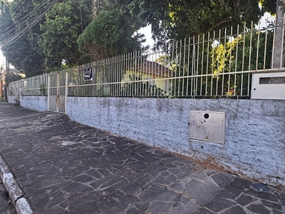 NH2011.8 1